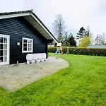 Lovely With Secluded Garden Holiday home Rodby