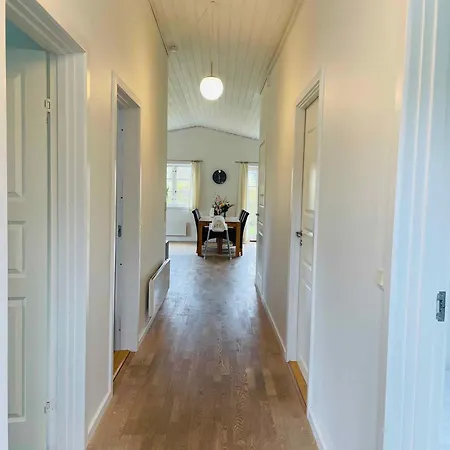 Semesterbostad Lovely With Secluded Garden Rødby