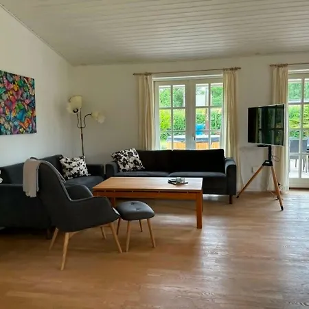 Lovely With Secluded Garden Rødby