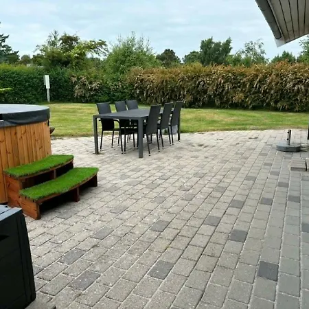Lovely With Secluded Garden