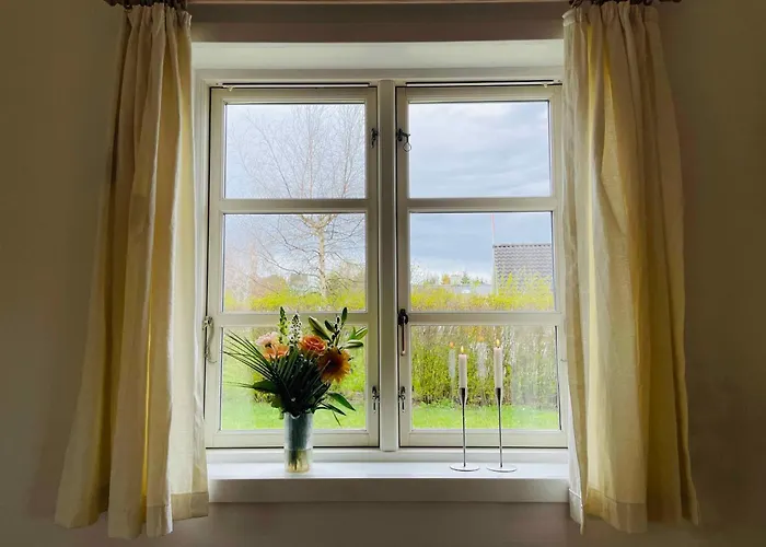 Lovely With Secluded Garden Holiday home Rodby