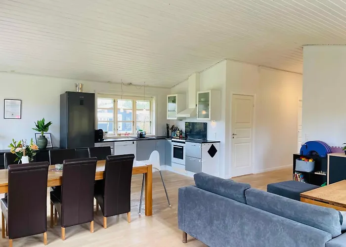 Lovely With Secluded Garden